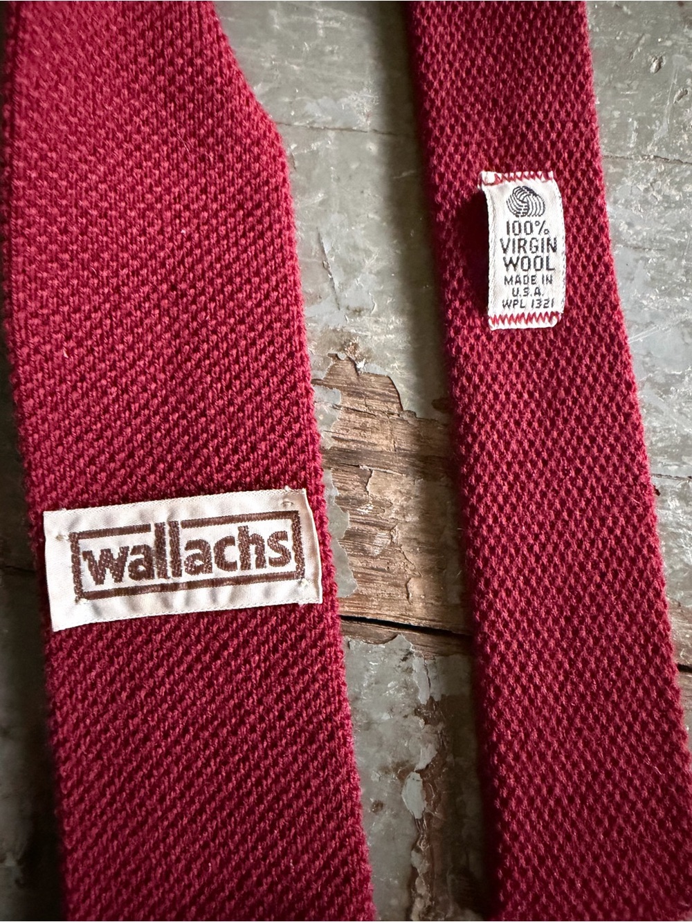 Wallachs Vintage Burgundy Men's 100% Virgin Wool Knit Tie